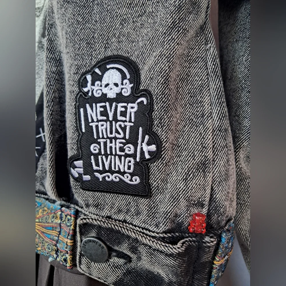 Custom RAGE Horror Cropped Grey Denim Jacket! OOAK Unique Fandom Wear! Friday 13 - Picture 14 of 16